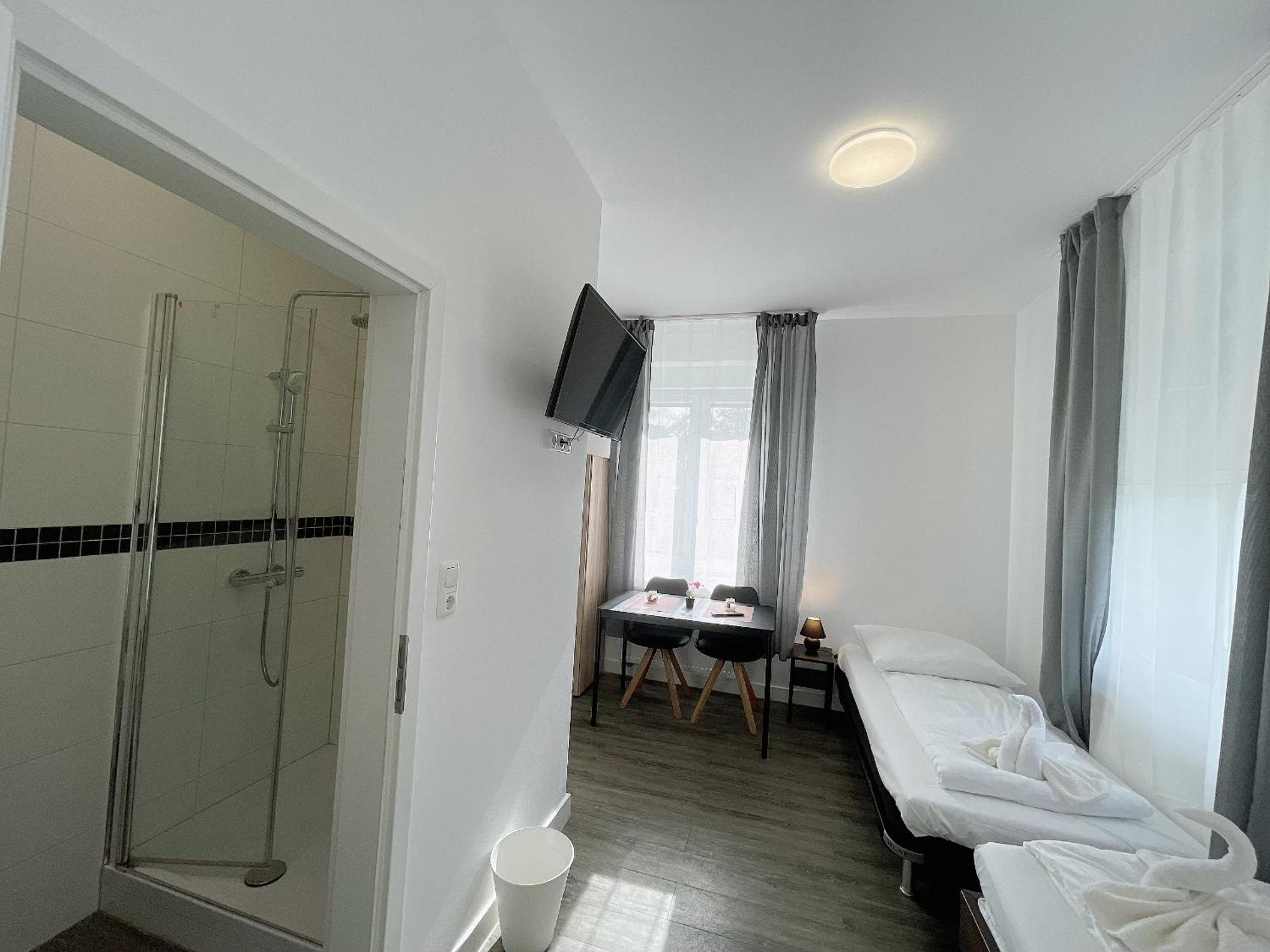 Comfortable Hostel In เวสเซลลิง ภายนอก รูปภาพ